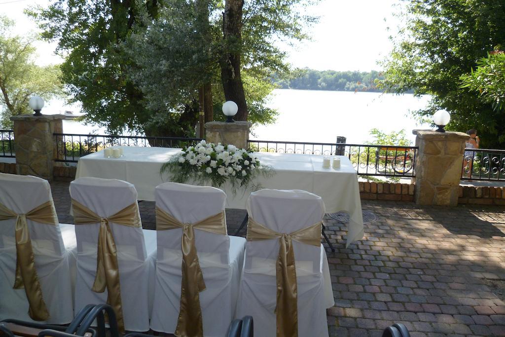Part Cafe Residence Dunakeszi Zewnętrze zdjęcie