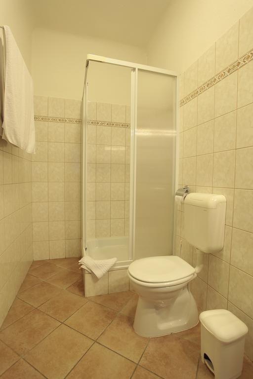 Part Cafe Residence Dunakeszi Pokój zdjęcie